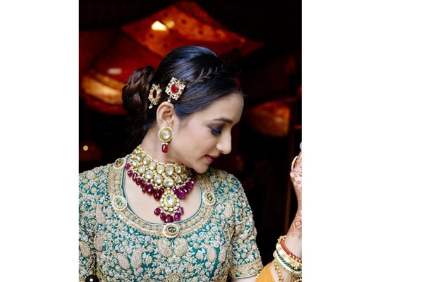 Best Hairstyles for Lehengas: The Top Six Best Hairstyles for Lehengas: The Top Six