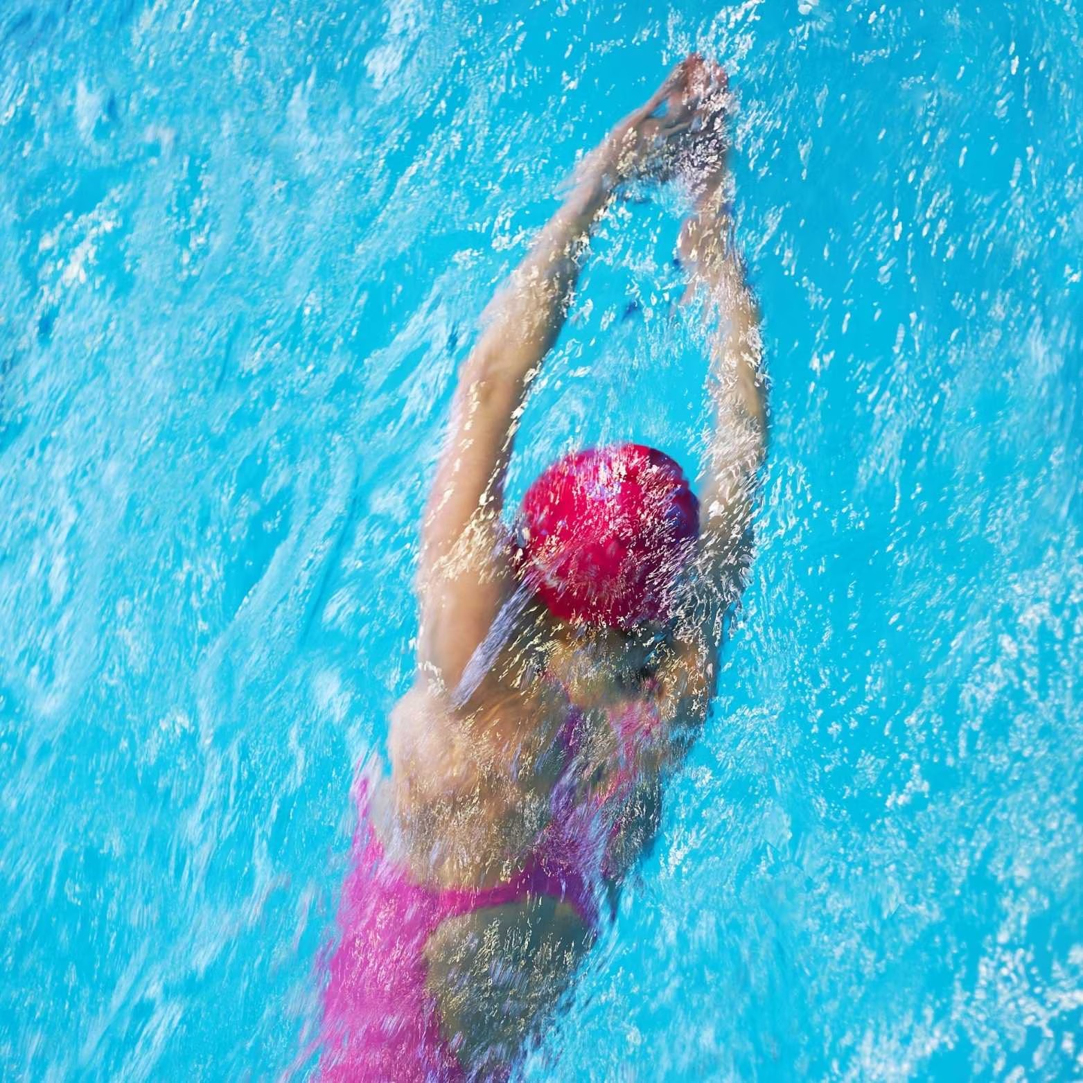 How to Care for Your Skin Before and After Swimming : Must-Know Tips