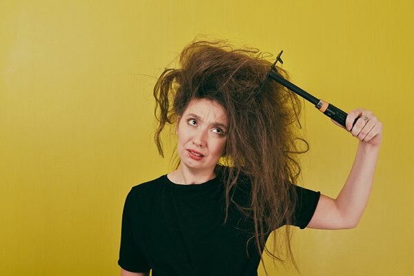 FAQs on jojoba oil for hair FAQs on jojoba oil for hair