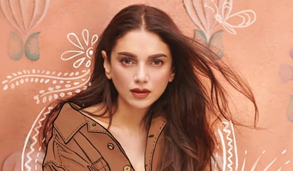 How to prep your lips for a stunning matte lip this festive season