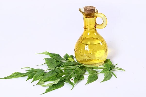 #4 Neem oil massage