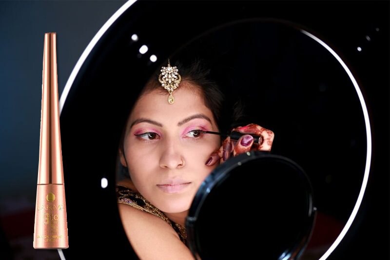 monsoon makeup tips brunette woman blush mirror monsoon makeup tips brunette woman blush mirror