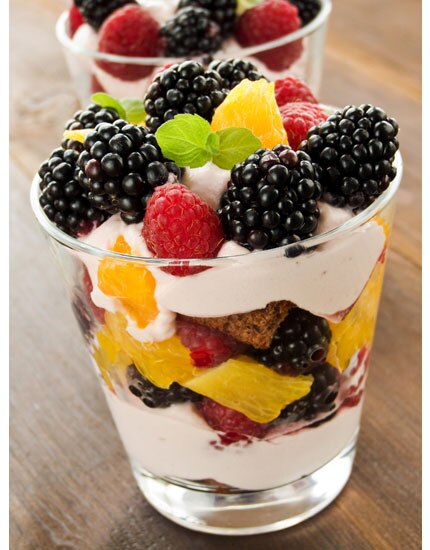 fruit cupcakes try this monsoon strawberry icecream 430x550 fruit cupcakes try this monsoon strawberry icecream 430x550