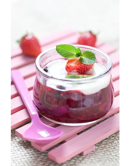fruit cupcakes try this monsoon strawberry icecream 430x550 fruit cupcakes try this monsoon strawberry icecream 430x550