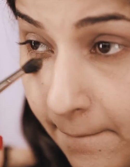 Get the Bollywood Inspired Retro Look