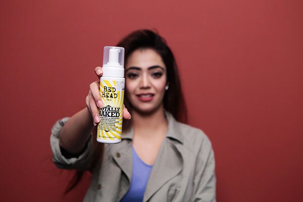 how to use a hair mousse to add volume to your hair img 1 how to use a hair mousse to add volume to your hair img 1