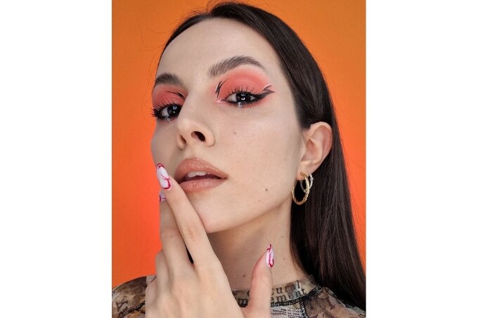 FAQs about Celebrate Y2K Makeup with Colours and Shimmers FAQs about Celebrate Y2K Makeup with Colours and Shimmers