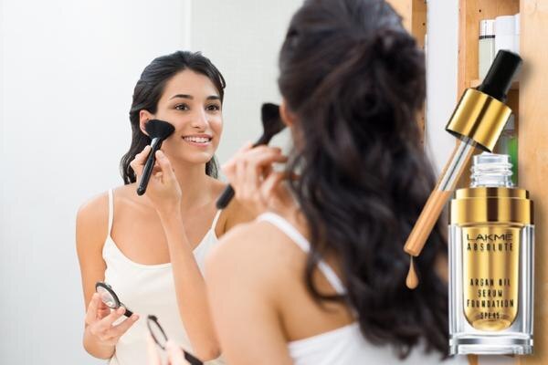 10. Mascara 10. Mascara