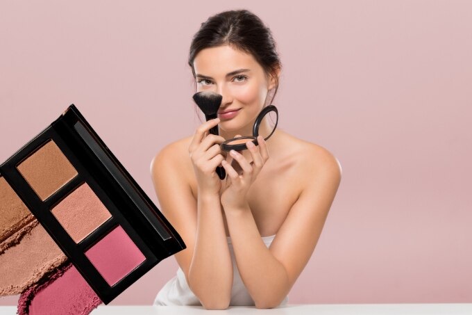 FAQs about Top Beauty Tips to Ace Your Summer Makeup Look FAQs about Top Beauty Tips to Ace Your Summer Makeup Look