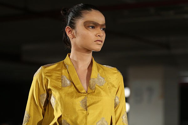 sari cum jacket style sari cum jacket style