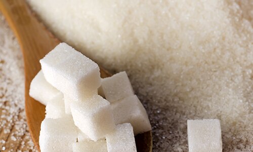 sugar and your%20skin 3 things you should know 500 300 sugar and your%20skin 3 things you should know 500 300